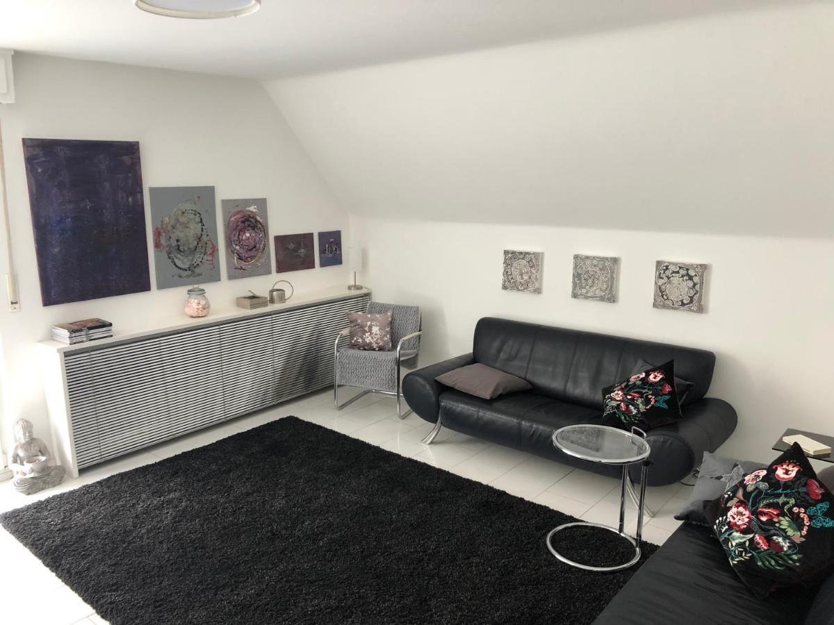 Bel Art Etage Mit Grossem Parkplatz Apartment Haan Ngoại thất bức ảnh