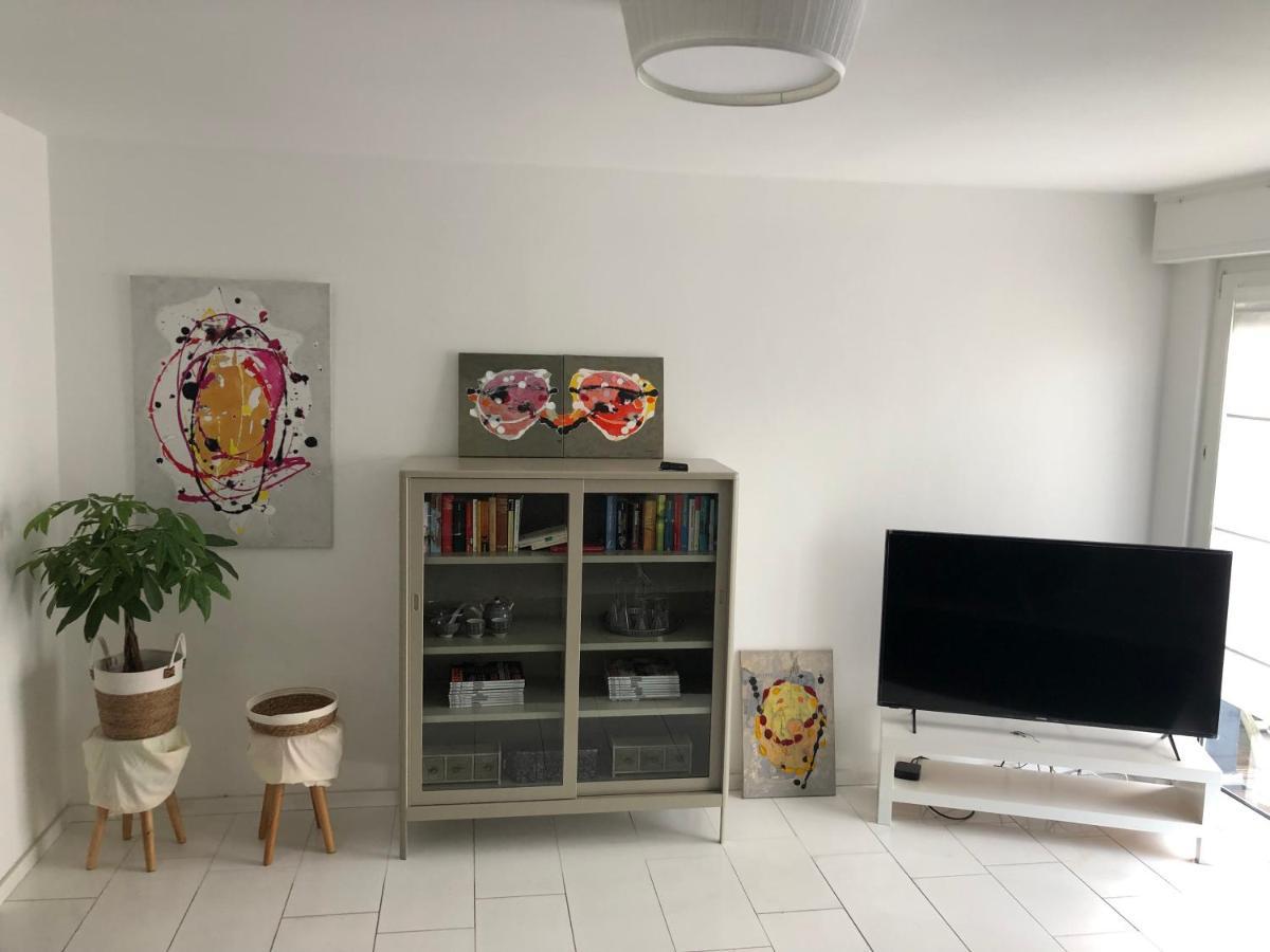 Bel Art Etage Mit Grossem Parkplatz Apartment Haan Ngoại thất bức ảnh