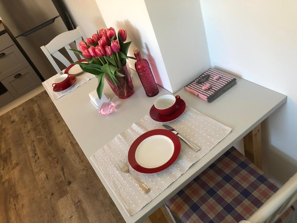 Bel Art Etage Mit Grossem Parkplatz Apartment Haan Ngoại thất bức ảnh