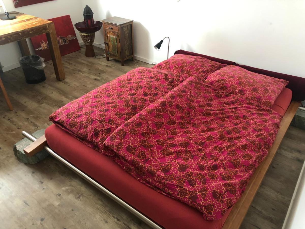 Bel Art Etage Mit Grossem Parkplatz Apartment Haan Ngoại thất bức ảnh